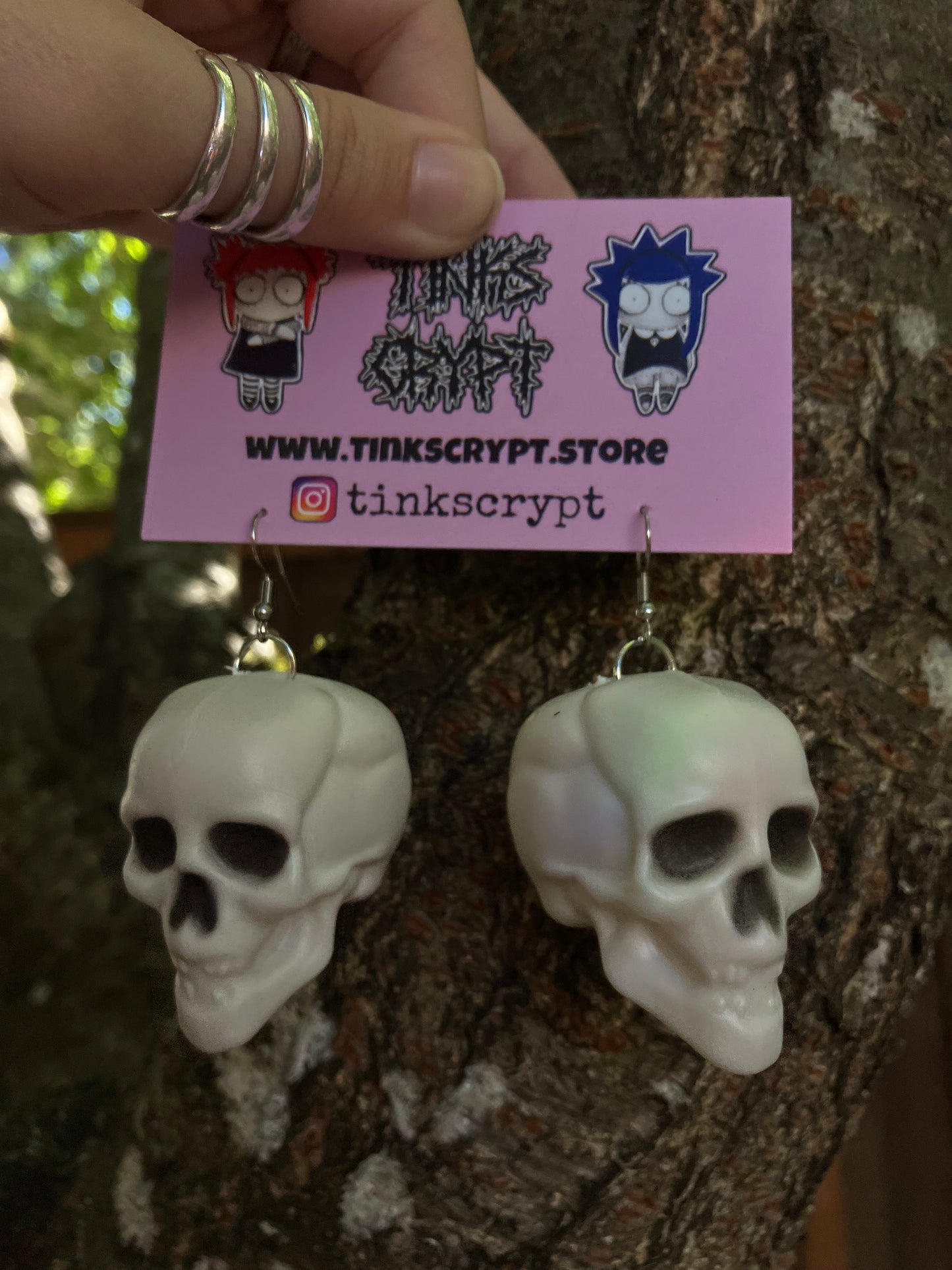 Skull earrings