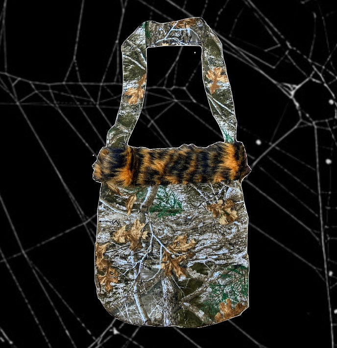CAMO purse