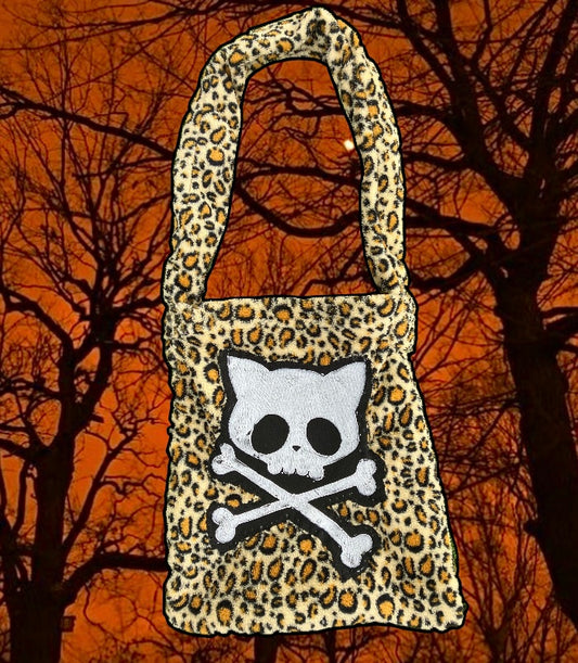 Kitty skull purse