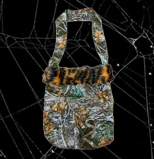 CAMO purse