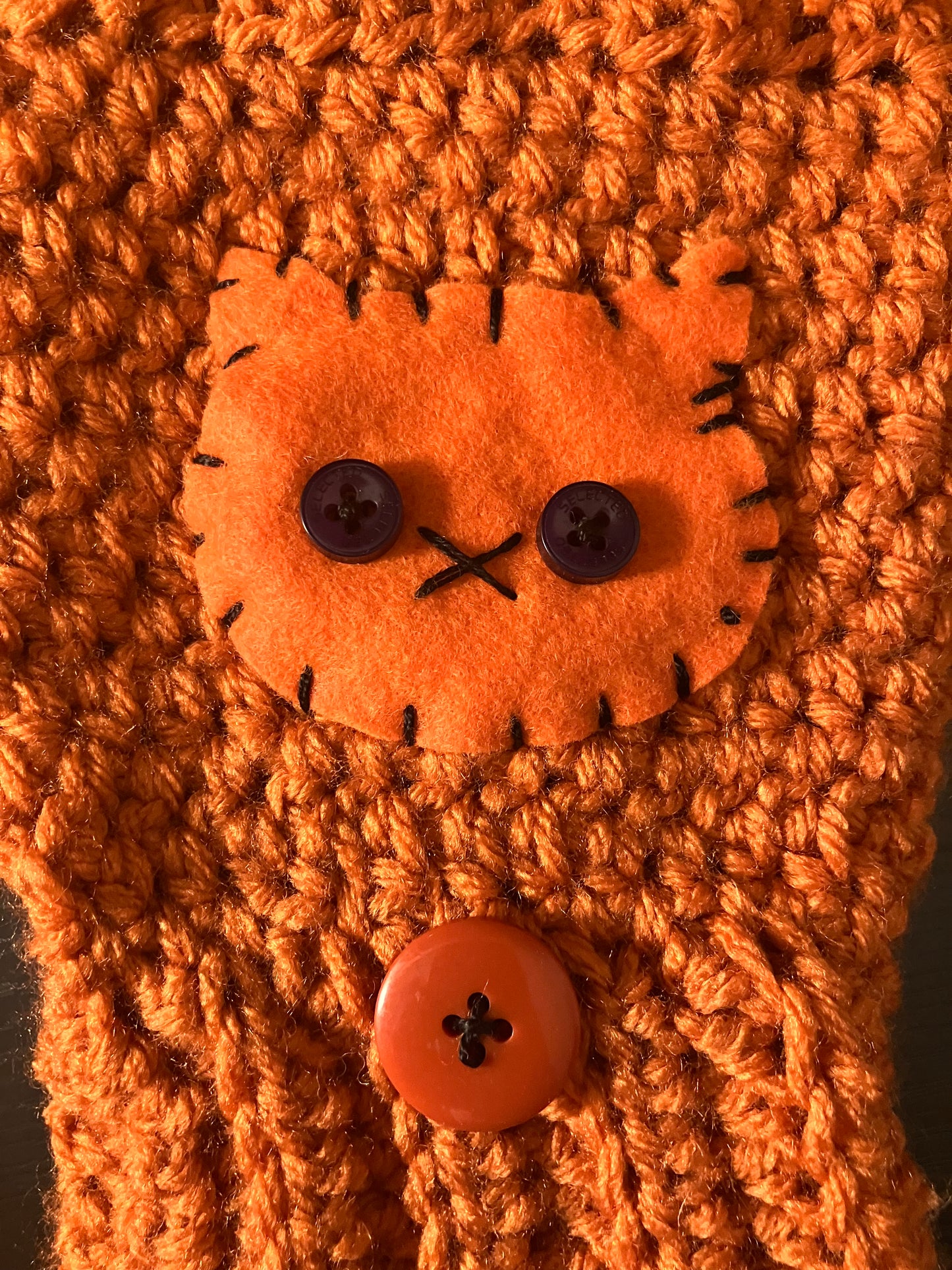Crotchet kitty gloves
