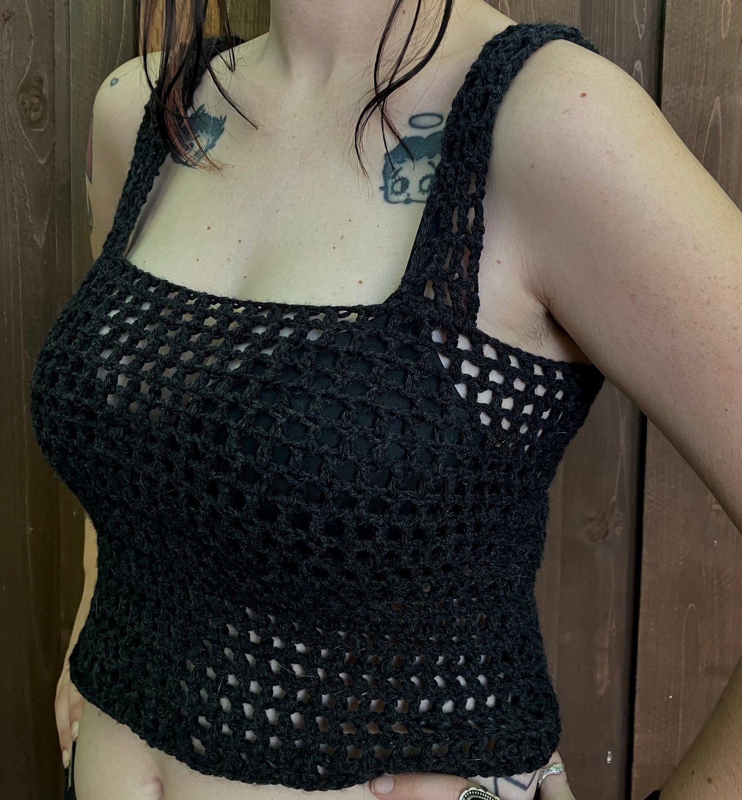 Fishnet crotchet tank