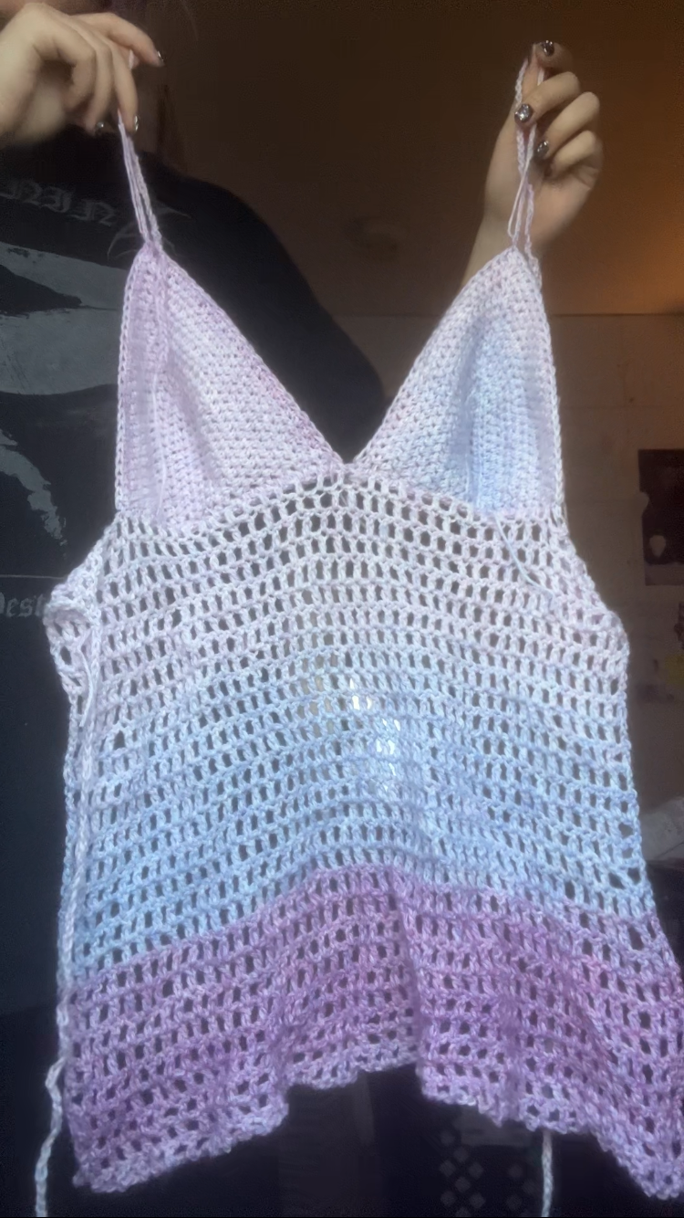 Crotchet backless top